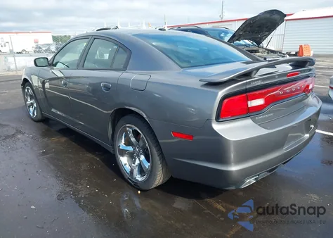 2012 Dodge Charger Sxt z USA, uszkodzony, nr VIN 2C3CDXHGXCH129296